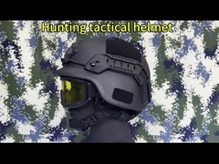 防弾ヘルメット