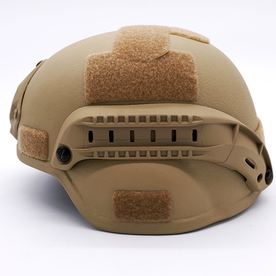 強化された保護のために,衝撃抵抗と反スパールを持つ戦術弾道ヘルメット
