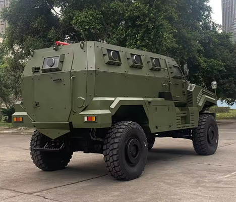 830KG 全重量装甲型警備車 全時間四輪駆動技術