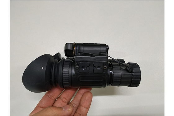 次世代の超高レベル レーザー距離測定器 黒色